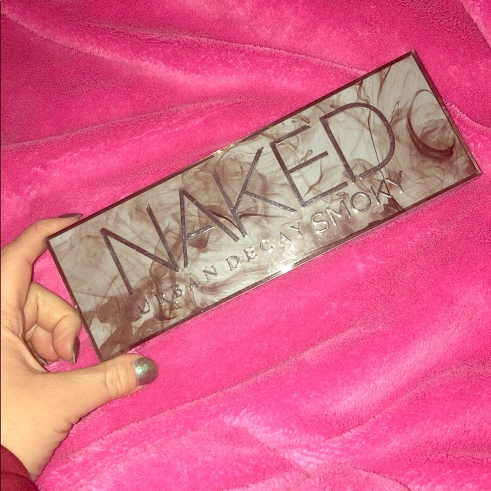Urban Decay Naked Smokey Palette